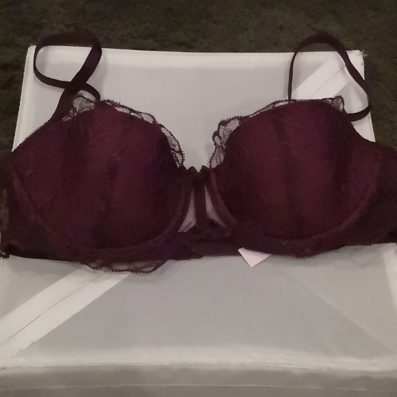 VS Lace Dream Angels Balconet - Picture 3 of 4